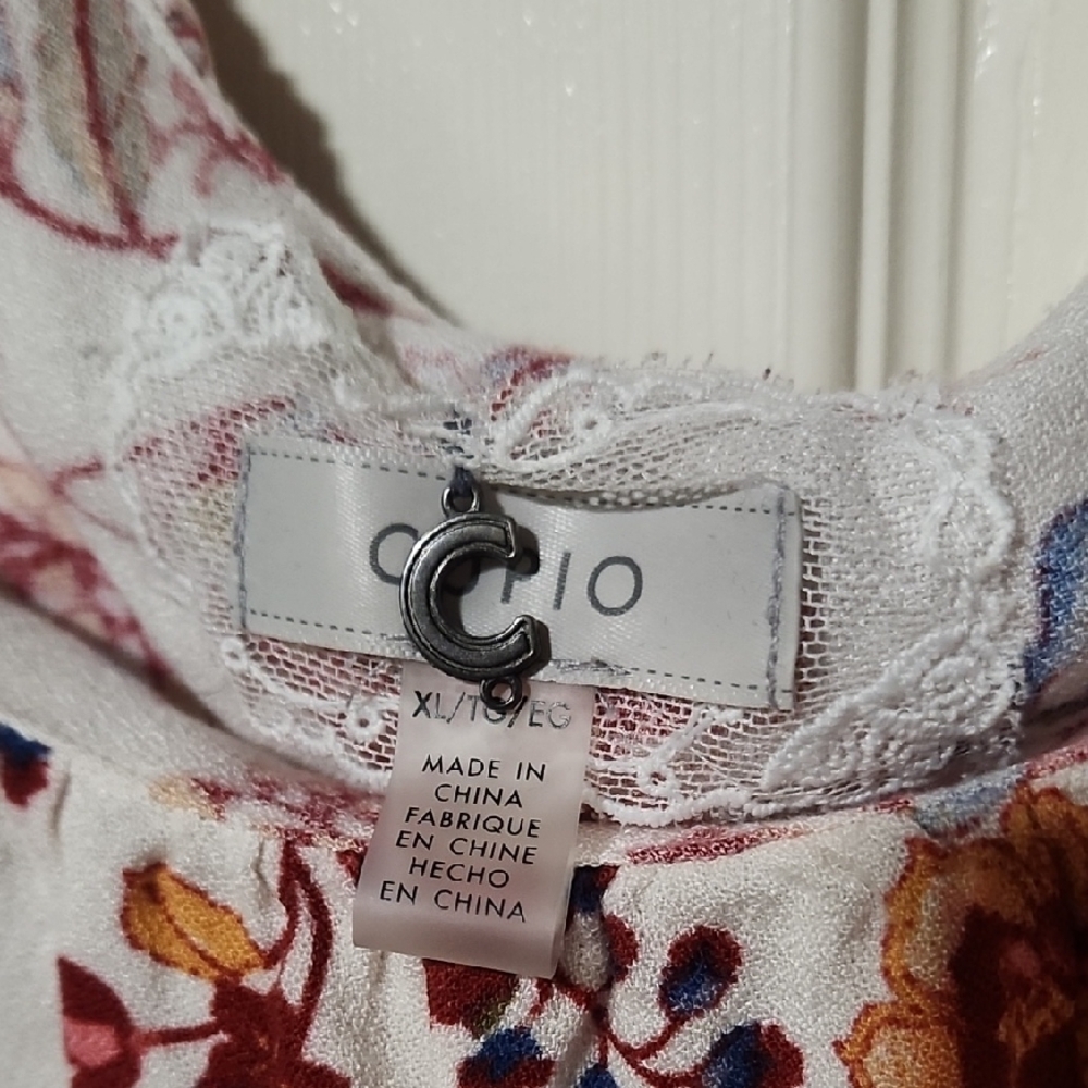 C Floral Ruffle Blouse - Red and Blue - Picture 2 of 6